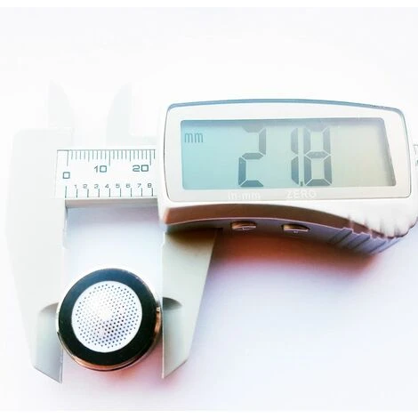 22mm Mâle Mousseur Robinet Aérateur - Jusqu'à 70% D'économie D'eau 4 L / Min 2 22mm Mâle Mousseur Robinet Aérateur - Jusqu'à 70% D'économie D'eau 4 L / Min – Image 2