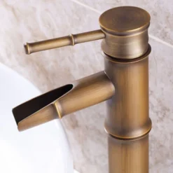 IDeko®Robinet Mitigeur Lavabo Salle De Bain En Laiton Rotation à 360 Degrés Style Japonais Bambou Avec Flexible 9 IDeko®Robinet Mitigeur Lavabo Salle De Bain En Laiton Rotation à 360 Degrés Style Japonais Bambou Avec Flexible -Grohe || Hansgrohe Soldes Magasin 31777303 5