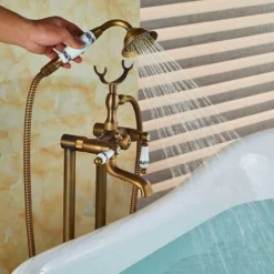 Robinet Mélangeur Sur Colonnes Rétro Pour Baignoire FLORINA Or Ancien 6 Robinet Mélangeur Sur Colonnes Rétro Pour Baignoire FLORINA Or Ancien -Grohe || Hansgrohe Soldes Magasin 39652091 3