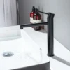 ONECE Robinet Vasque à Poser, Mitigeur De Vasque Noir, Robinet De Lavabo Haut Salle De Bains Haute Qualité En Acier Inoxydable Résistant à L'usure, Mousseur Remplaçable